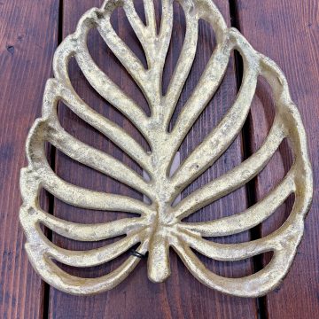DECOATIVE CAST IRON LEAF