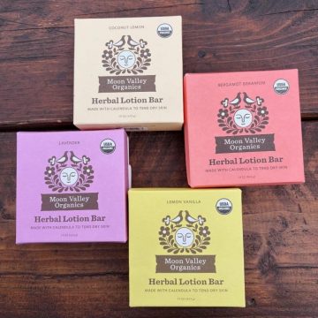 COCONUT LEMON HERBAL LOTION BAR