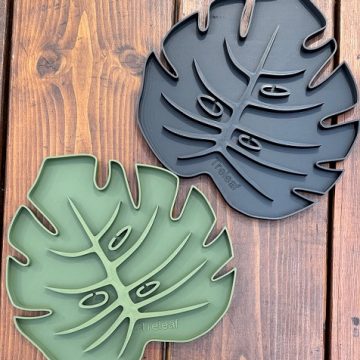 Tera™ Sausr™, Large Monstera Leaf-Shaped Saucer